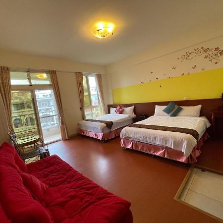 瑪莉民宿 近車站慈濟附車mary'Shouse Hualien City Exterior foto